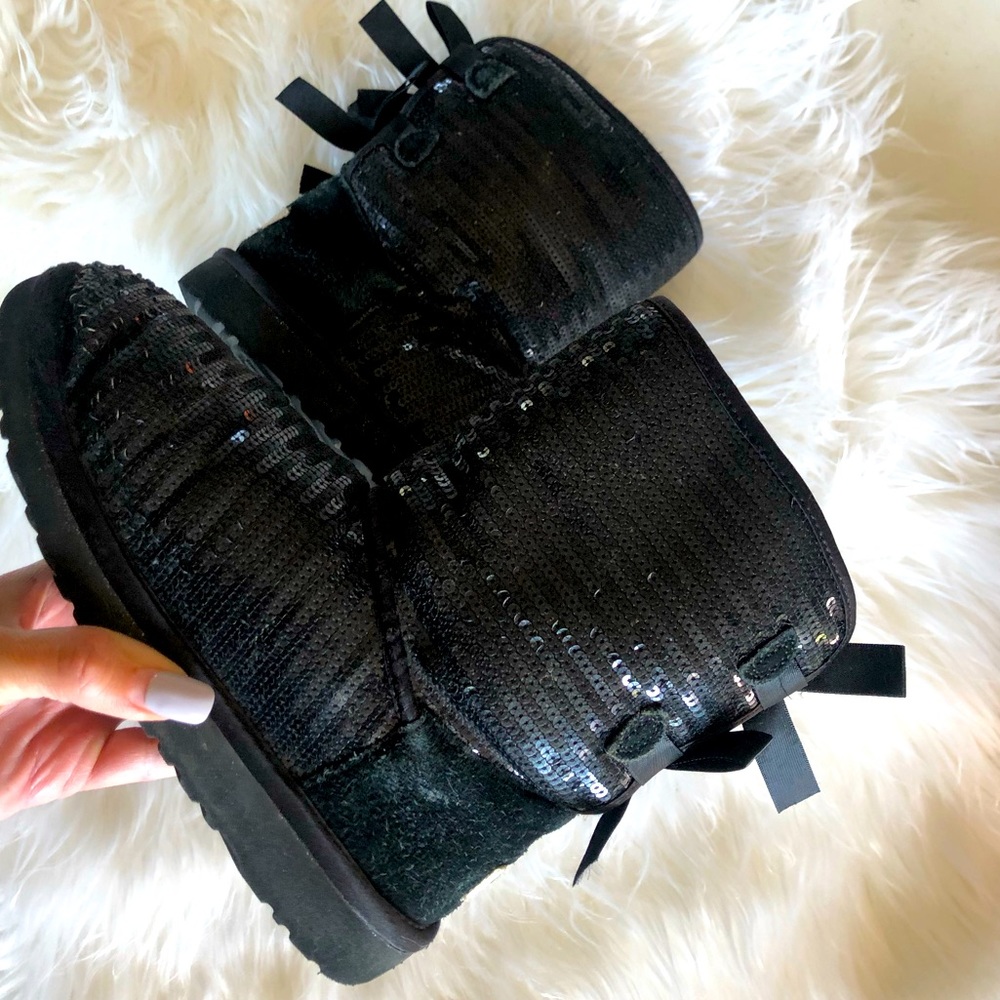 UGG Black Sequin Bow Boots Youth 4